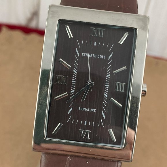 Kenneth Cole Signature Watch Silver Tone Brown Leather Band - Picture 1 of 9